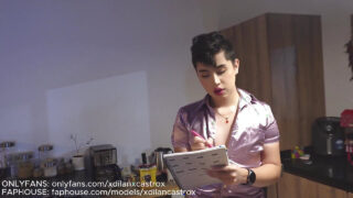 Oral seks, boşalma, boşalma, çift, korunmasız seks, erkek – amatör genç eşcinsel fahişeler anüslerinden sikildi