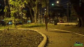 mulher loira da bunda gigante esfola o rabo no pau grande - mirella mansur - loupan