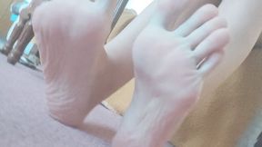 Feet made for worshipping