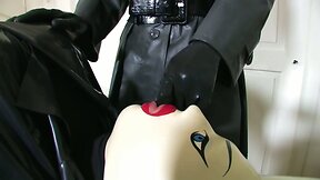 Bizarre latex and klepper fisting games 4 of 4