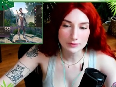 Petite amateur redheaded teen pisses and sucks cock