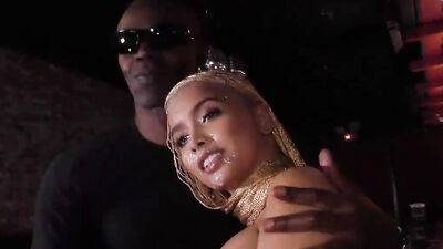 Interracial Gangbang With Anal Slut Aaliyah Hadid