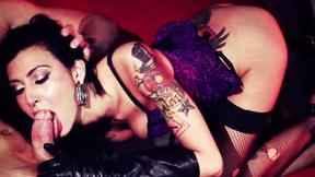 ”Bombshell Havana Sins wears lingerie for doggystyle sex”