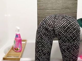Real Amateur Maid Creampie – Cum Oozing Everywhere