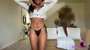Jenna Foxx pussy tease anal play cam show!