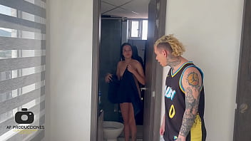 Neighbor's wife takes it hard in the ass and squirts