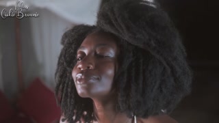 Look at dem’ legs! They’re amazin’! Yeah look at those legs! They’re smooth! Bikini Try On