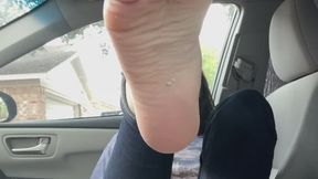 Dirty sweaty feet joi in car