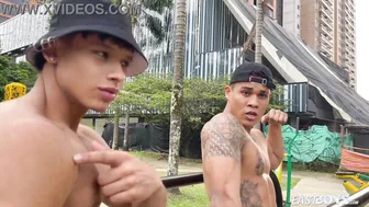 Lucian Reed Gives Damond a Handjob in Public Casting