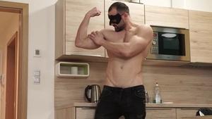 Maskurbate: Muscle model desires real sex