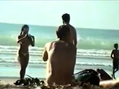 Str8 big dick on beach
