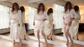 Lady In Smooth &amp; Sheer Silk