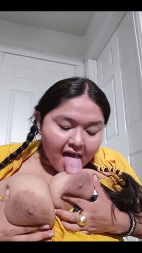 Play Squeeze Suck