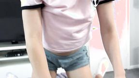 ”Blonde roomie overrides the house rules with her sexyness”