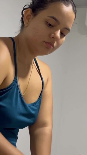 Fucking my BOSS's maid before I go out   Clip 2