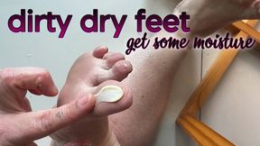 Feet - Dirty Dry Feet Get Some Moisture 720