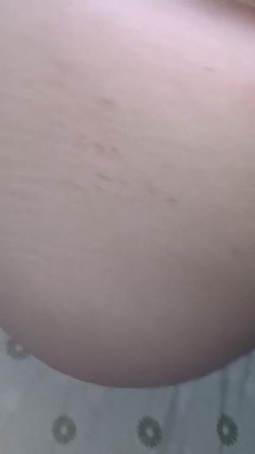 La tiktoker en mi cama desnuda   Clip 1
