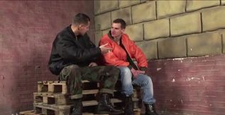 Serve Me Mister Bottom...