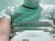【変態露出狂】レジャー施設内でこっそり貫通おなほでぬちゃぬちゃオナニーする変態仮面～オナニー中毒～