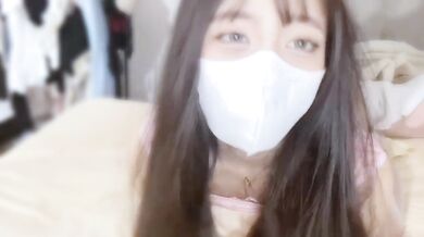 A beautiful female anchor's explicit video has been leaked.