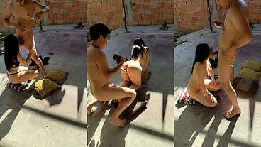 Estefi Fadhyña trying to get milk out