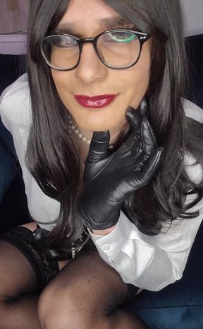 Jessica Hasn't Dressed up in Her Secretary Outfit for a While, I'm Sure Your Throbbing Watching This XXX