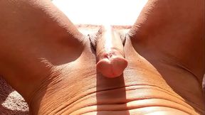 caresse du frein du penis et ejaculation