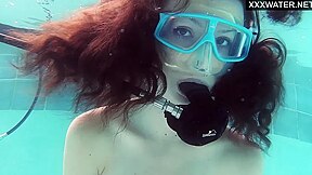 Emi Serene Masturbates Underwater In The Pool