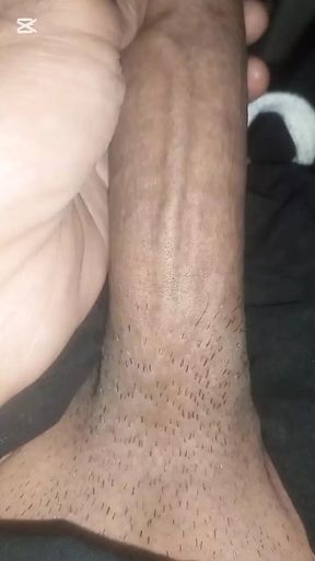 Me and my cock are only available for women Pakistani Indian European