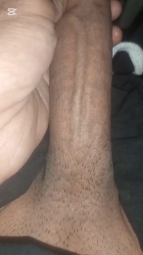 Me and my cock are only available for women Pakistani Indian European