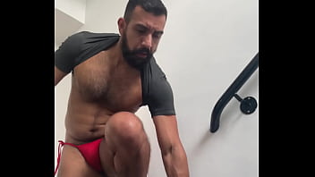 Flashing and cuming on Stairwell