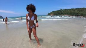 festa e farra na praia do guaruja - paola gurgel - aniaty barboza - paty bumbum - fada mel - sandro lima