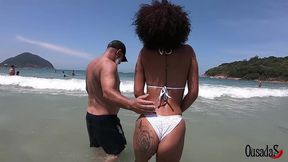 festa e farra na praia do guaruja - paola gurgel - aniaty barboza - paty bumbum - fada mel - sandro lima