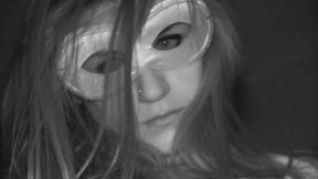 Catwoman crushed by Dr. Am's creature ( SUPERHEROINES )