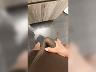 Rubbing this large knob want to watch