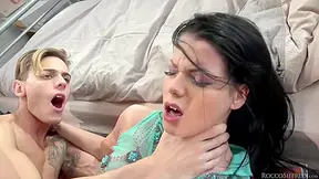 Horny Sluts Empera And Getting Fucked In Turn - Sofia Like And Chris Diamond