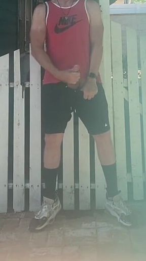Quick Outdoor Cumshot From Jockdad87