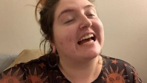 bbw lush takes bathroom breaks