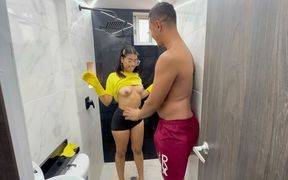 I Help My Latina Stepsister Clean the Shower so I Can Fuck Her Really Hard with My Hard Cock and Cum in Her Mouth