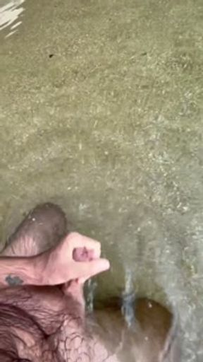 Jerking off on the beach in thailand and cumming in the water. Public jerk off X: itsthe_zaddy