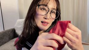 She Gets Excited While Wearing A Sailor Uniform And Licking Her Red Scarf. She Loves To Masturbate With A Red Scarf On Her Pussy