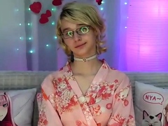 Amateur Blonde Teen Plays Solo with Toy Webcam Porn