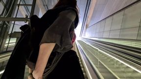 First-time voyeur plays with her pussy in an Amsterdam Metro Station