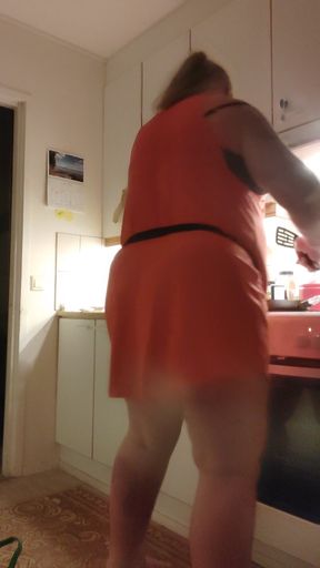 Gangstazz Cooking Eggs And Stripping