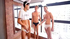 Bareback (escondendo Os Ovos) 4 Min - Hanry Onlyjapa, Rodrigo Weeh And Rafael Moura