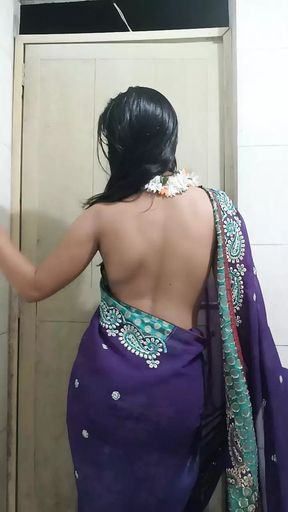 Desi girl seducing in videocall , hot masturbation , seducing her boyfriend 🥵