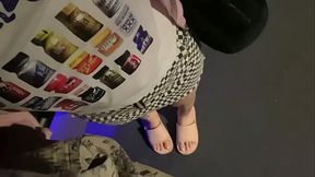 ME CHUPO LA PIJA EN EL CINE Y SE LA METI&Oacute_ HASTA EL FONDO