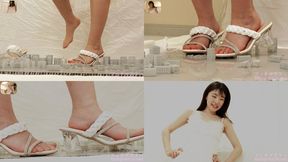 Hikaru Minazuki - Giantess cute girl Crushes City and Tramples on Insignificant Humans Part 2 gia-158-2 - 1080p