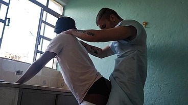 médico safado me chupou e me deu seu cu gostoso