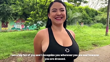 Daniela G&oacute_mez Tiene Sexo Con Repartidores y Un Fan.